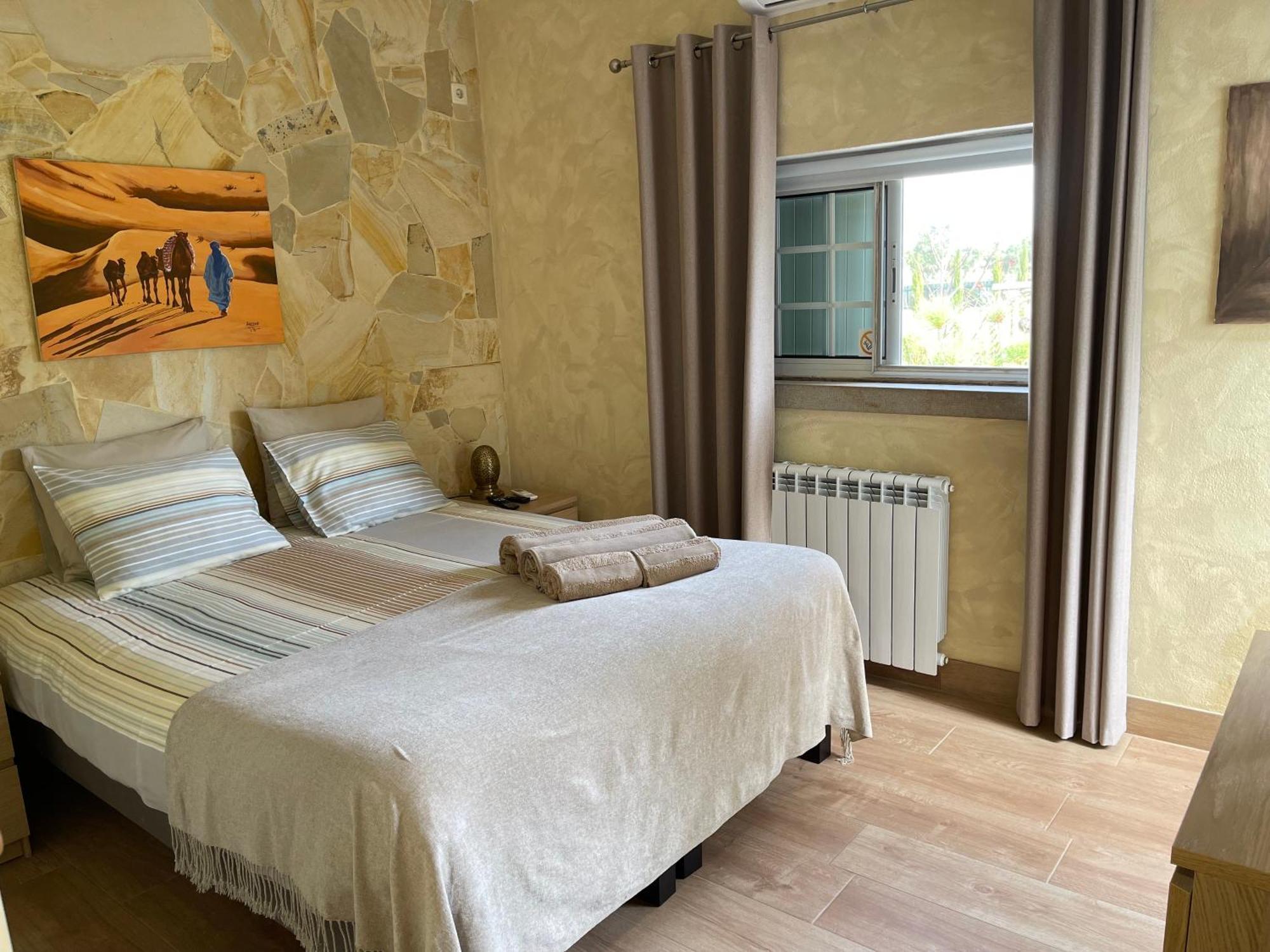 A Casa Do Homestay Camarate (Setubal)